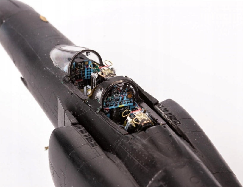 337bc3be6fb7049ba9247fc10437c174