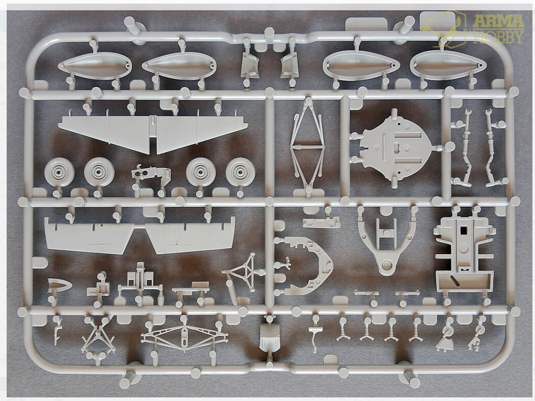70033 FM-2 Wildcat ™ Model Kit